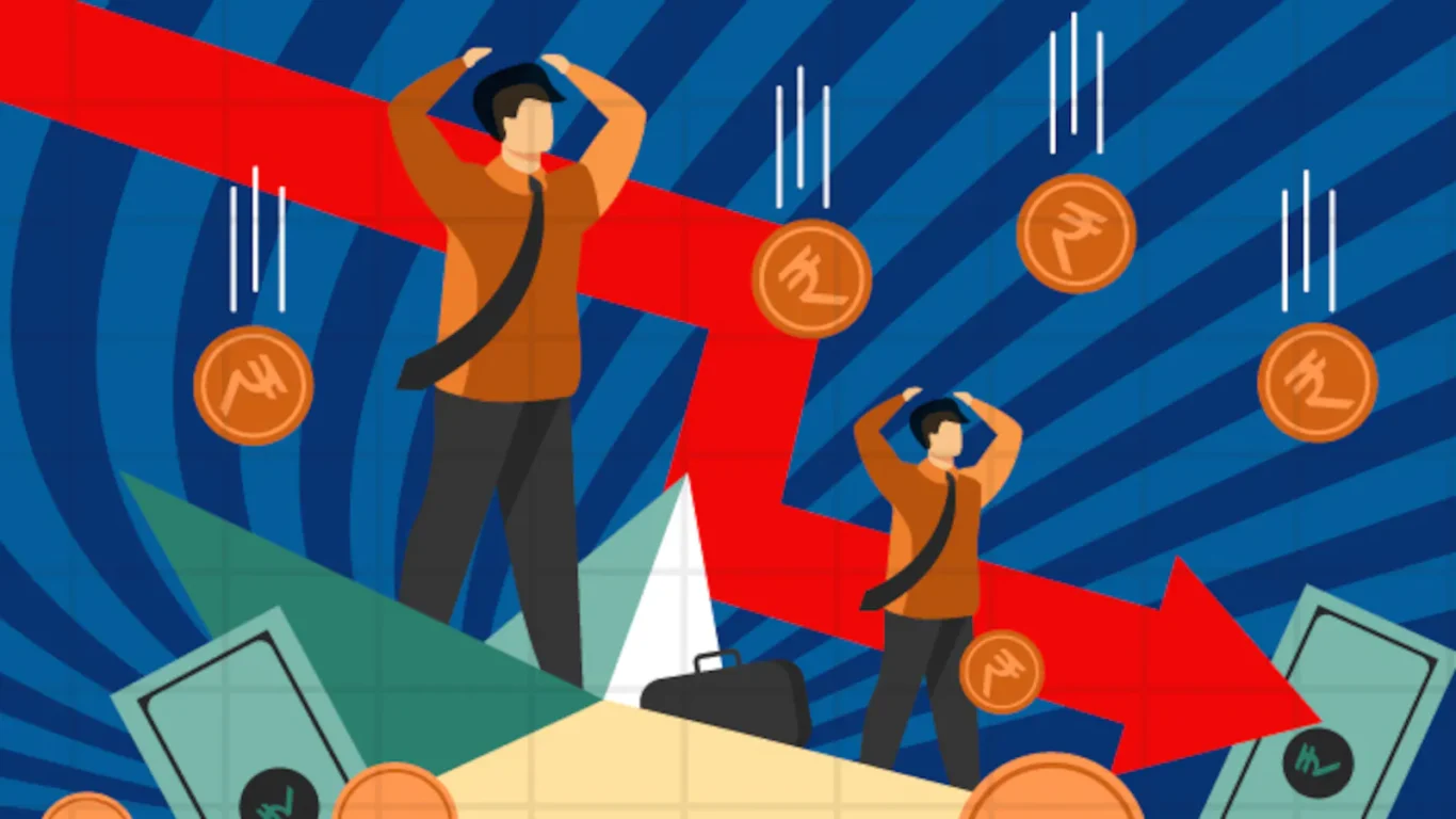 How a Weakening Rupee Can Impact Your Mutual Fund Returns?
